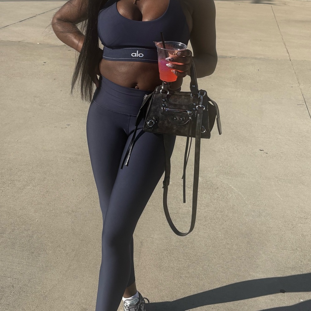 ALO Yoga Airlift Suit Up Bra - White